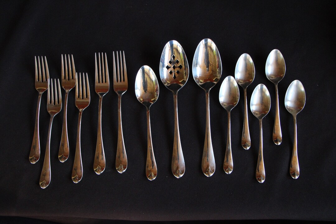 Discontinued Mikasa CHLOE Stainless Flatware Lot of 14 Pieces Good to