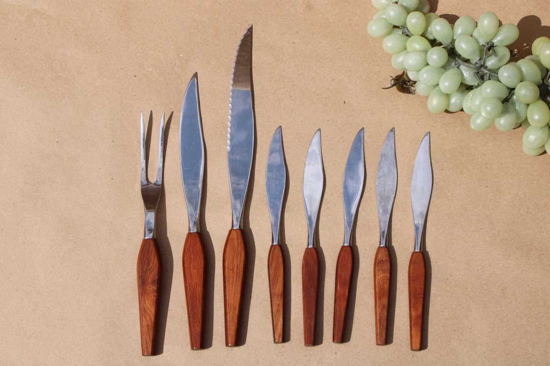 Mid Century Modern Vint Fleetwood Stainless Teak & Stainless Carving