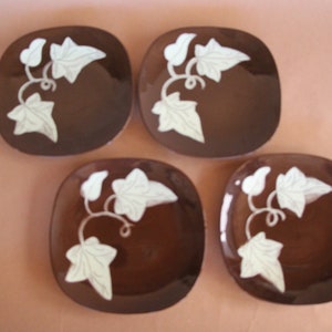 1951 Vintage - Santa Anita Ware - DEL MAR - Set of Four Dinner Plates or 4 BnB&#39;s or 3 Cups n Saucers - Very Good Condition