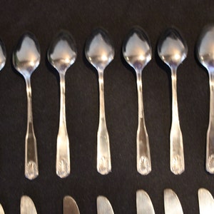 Vintage Goldworks / Gold Works Stainless Flatware Unknown Pattern Shell ...