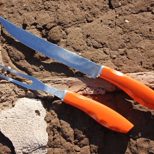 1970&#39;s Vintage - Orange Handled Carving Set - Made in the USA - 12 and 9 inches - Fair to Excellent Condition
