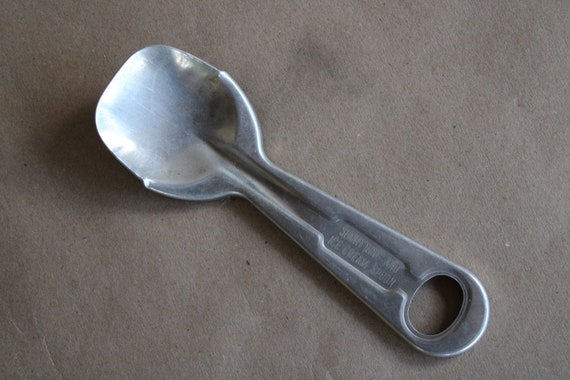 Pampered Chef Ice Cream Scoop Review