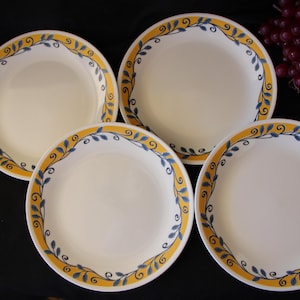 2000 - 2012 Vintage - Corelle - CASA FLORA - Set of 4 Dinner Plates - Good to VG Condition