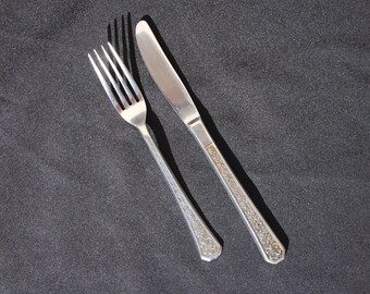 1960's Vintage Interpur Stainless Flatware FLORENZ - 8 Petal - Lot of 2 Pieces in Good Condition