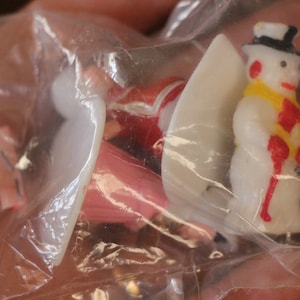1970&#39;s - 1980&#39;s Vintage - Cake Toppers - CHRISTMAS - Lot of Three Different - 1.5 inches - NOS - Excellent Condition