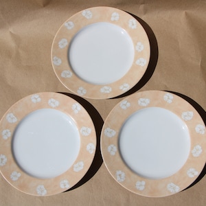 1998 Vintage - Mikasa - PANSY PEACH - Set of Three ( 3 ) Salad Plates - Good Condition