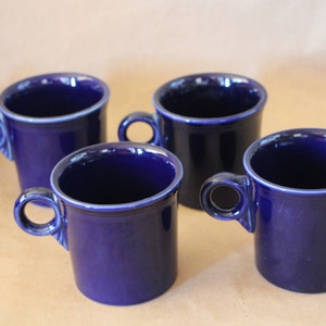 1986 Vintage - Homer Laughlin - FIESTA - COBALT - Set of Four ( 4 ) Coffee / Java Mugs w/ Ring Handle - 3 1/2 inches - Very Good Condition