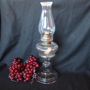 Early 1900&#39;s - Oil Lantern - Eagle Burner - 19 inches - Good Condition