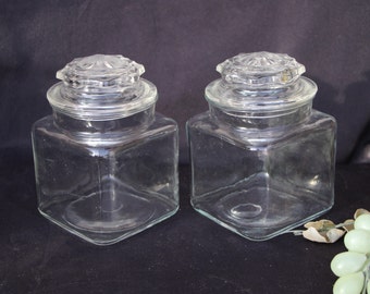 1970's Vintage - Anchor Hocking - Square Apothecary Jars - PAIR ( 2 ) or Four ( 4 ) 4.5 x 6.5" Clear Glass - with Lids - VERY Good Condition