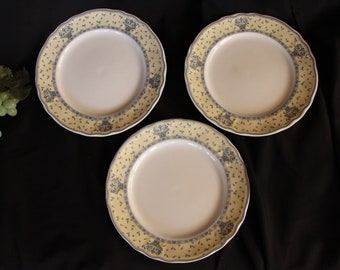 Vintage Epoch Dinner Plates: BLUE BASKETS Floral Design, Set of 3