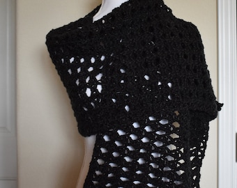 Black wrap/shawl, black scarf, evening shawl, Winter shawl, date night shawl, shawl ruffle border, triangle shawl, trendy shawl, dress shawl