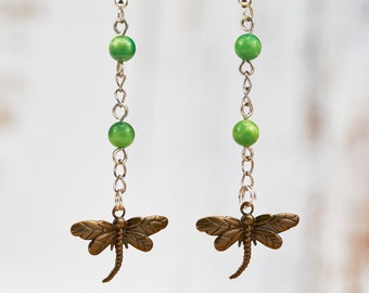 Pauwgroene serpentijn libelle oorbellen, groene edelsteen bungelende oorbellen, mooie edelsteen en zilveren oorbellen voor vrouwen, geschenken