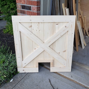 Wood Baby Gate with Pet Door – Rustic Pine Gate with Bottom Opening for Small Pets