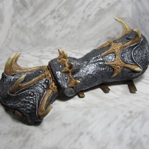 Skyrim Elder Scrolls Insired Dragon Bone Jagged Crown Left or Right Arm Two Piece Gauntlet   cosplay,  apparel and display Collectible