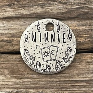 Dogtag, dogtags voor honden, dogtags, spiritueel dogtag, huisdier-ID-tag, de kristallen tarot, gepersonaliseerd hondenpenning, boho, aangepast hondenhalsbandlabel