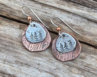 Ohrringe, Silber 925, Kupferohrringe, gemischte Metallohrringe, Bäume, rustikaler Schmuck, Twilight Pines, Holzmaserung, Hand gestempelt