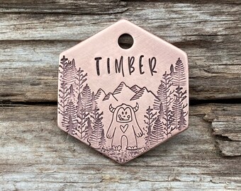 Targhetta per cani, targhette per cani, targhetta identificativa per animali domestici con timbro a mano, Wild Monster Mountain, collare, targhette per cani, alberi, targhetta per cani personalizzata, segugi in metallo