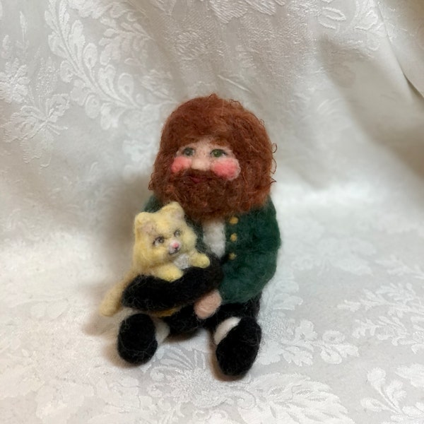 5.5" Needle Felted Leprechaun with Gold Cat in Hat, Irish Elf, Hand Dyed Ellison Sheep Farm Wool by Elsa Jo Ellison, Ready to Ship