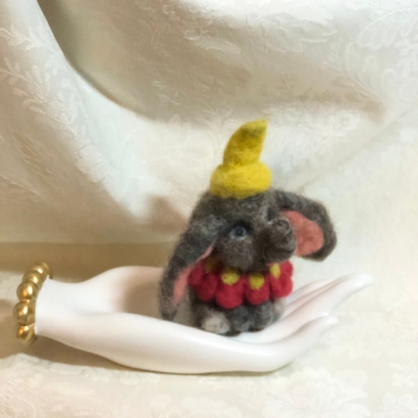 5" Little Dumbo Elephant with Yellow Hat, Baby Circus Big Top Elephant of Natural Gray Wool Needle Felted by Elsa Jo Ellison, Ready to Ship