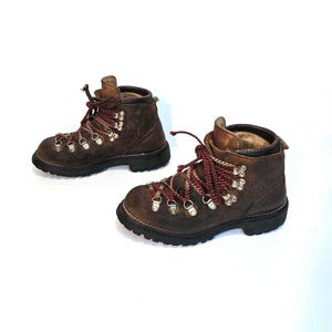 1970s Leather VIBRAM Sole Hiking MOUNTAINEERING Boots Women&#39;s 6