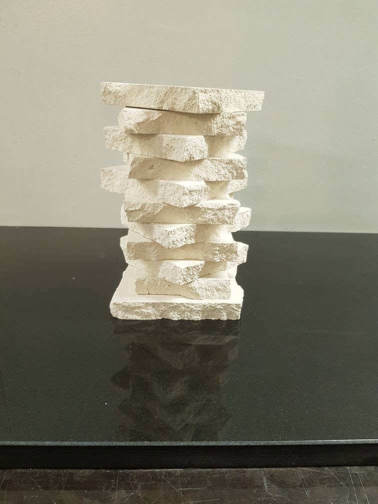 Limestone Splitface Edge Ornament. Etsy.de