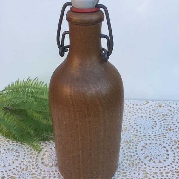 Vintage bottle in glazed natural stoneware, waterproof ceramic cap, cognac color, made in France