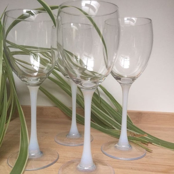 4 verres à vin blanc/Verres Luminarc/Contenance 20 cl/Vintage