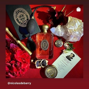 Perfume histórico Reina Margot