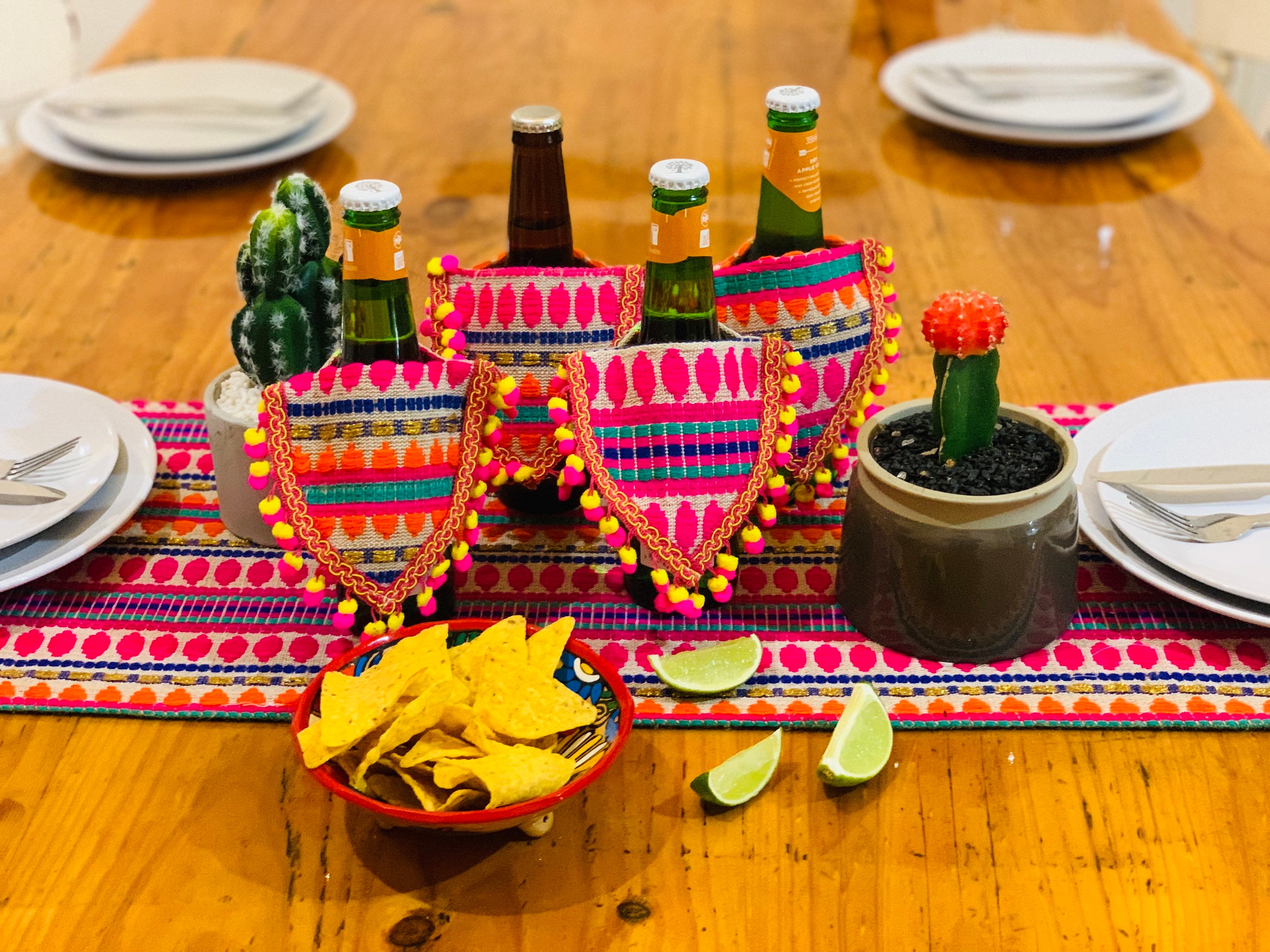 Wenqik 6 PcsUMRT Mexican Fiesta Wooden Table Standing Decorations Cinco De Mayo Tiered Tray Decor Mexican Table Decor Farmhouse Taco Cactus Donkey Sign Summ