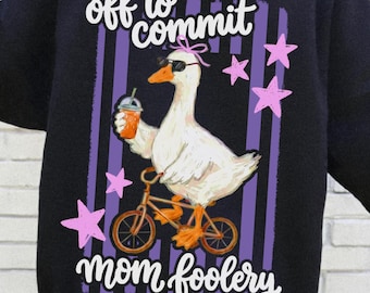 Camiseta engraçada para mamães, estampa de ganso na bicicleta, design de mãe descolada, pato tomando café gelado, camiseta retrô e divertida