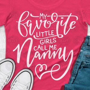 festa della mamma in formato svg, nonna in formato svg, tata in formato svg, le mie persone preferite mi chiamano in formato svg, le mie bambine preferite mi chiamano in formato svg, famiglia in formato svg, donna in formato svg png