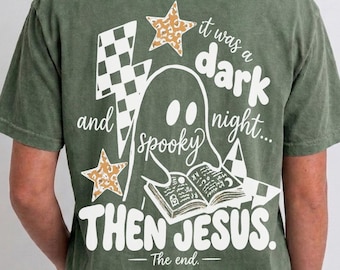 Era una notte buia e spettrale, poi Gesù PNG, fantasma cristiano di Halloween, fantasma che legge, design di maglietta autunnale a tema religioso