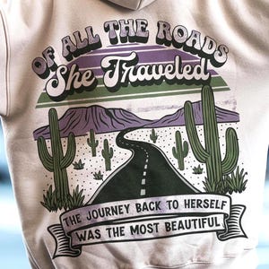 Sublimatiecitaat png, zelfliefde png, citatenbestand T-shirt, reiziger png, png-hippie, bestand om te downloaden, shirt vrouwelijk png, ontwerppod