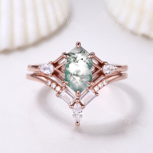 Hexagon Cut Natural Moss Agate Engagement Ring Set Unique 14k Rose Gold Green Agate Wedding Ring Vintage Moissanite 2pcs Bridal Jewelry Set
