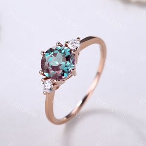 Three stone alexandrite engagement ring,Moissanite ring,Vintage rings for women,Unique promise ring,Alexandrite rose gold ring,June ring