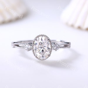 Art Deco 6X8mm Oval Cut Moissanite Engagement Ring,14k White Gold,Milgrain Gold Band,Exquisite Moissanite ring,Promise Ring For Your Lover