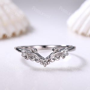 Vintage Curved Wedding Band Chevron Diamond Ring Stackable Matching Band 14k 18k White Gold V Curved Ring Anniversary Promise Gift for Her