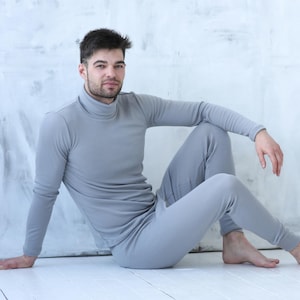 Merino wool thermal underwear set for men – Base Layer Turtleneck & Leggings Soft Breathable Winter clothing Natural Wool