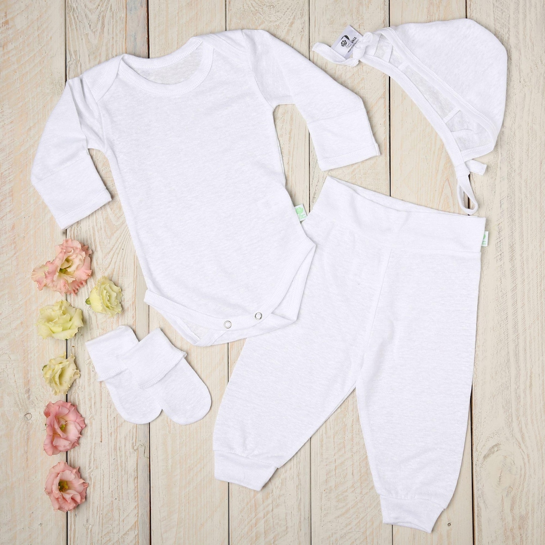 Natural Linen Baby Gift Set – 4-piece Newborn Clothing Bundle With ...