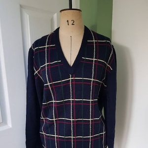 Vintage ungetragen Deadstock 1970er Jahre TRICOT NOVITA unisex Marine gestrickte V-Ausschnitt Pullover Pullover