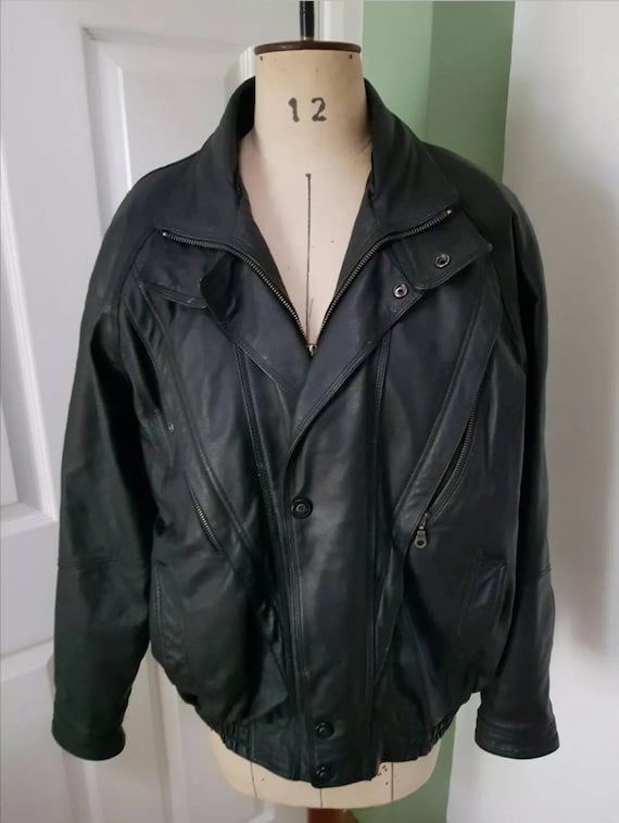 Quality Vintage 1980's men's black leather bomber… - image 10