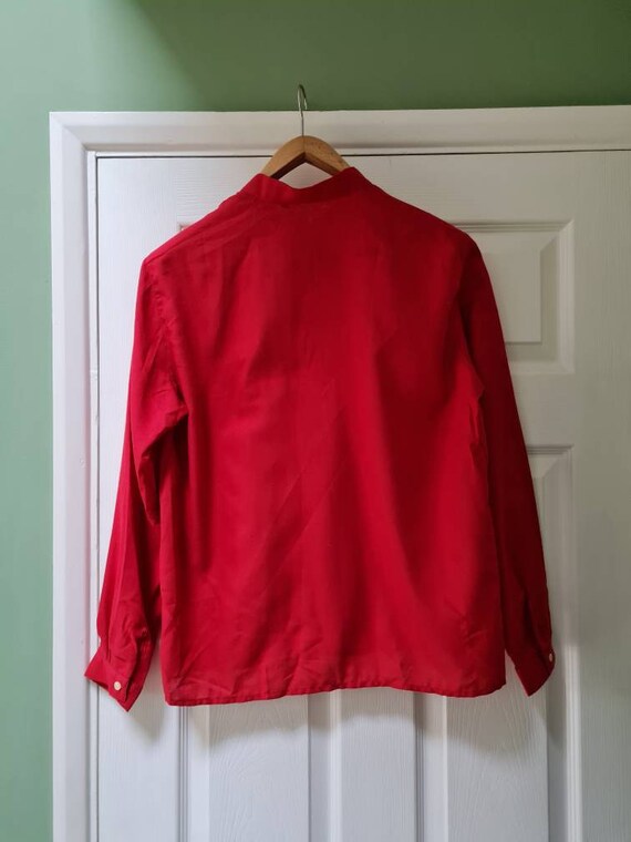 Vintage unworn dead stock 1970s unisex red ruffle… - image 6