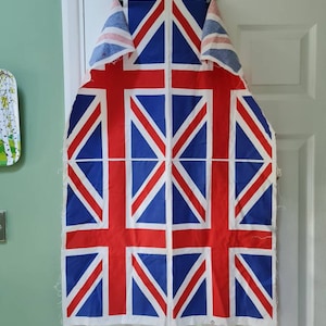 Vintage 1970&#39;s deadstock cotton fabric piece in repeating Union Jack print, 94cm x 63cm