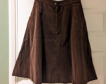 Vintage unworn 1970s dead stock corduroy A-line knee-length/midi skirt in chestnut brown