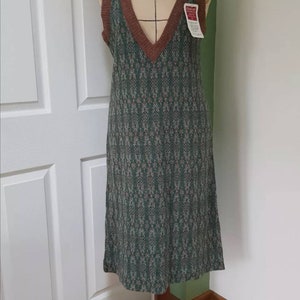 Vintage unworn 1970s DRALON women&#39;s knitted dress pinafore brown/green UK8/10