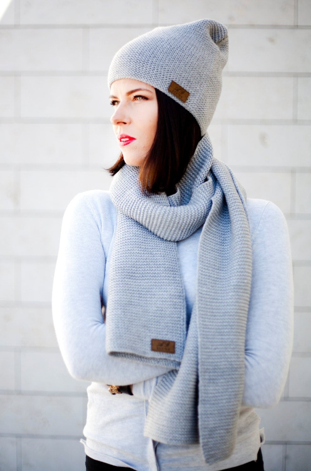 Merino wool scarf, merino wool hat, merino wool cap, winter scarf, gift scarf, knitted merino wool set, elegant scarf cap, scarves