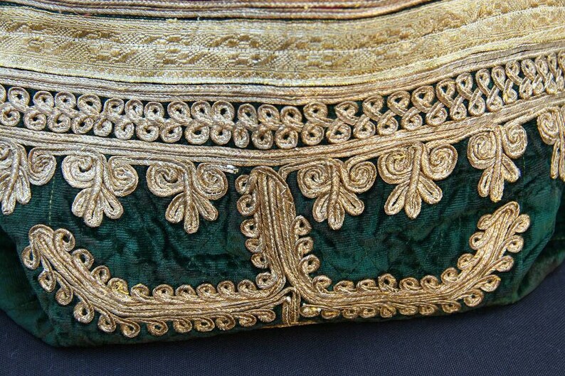 Uzbek velvet chai khalta teapot cover