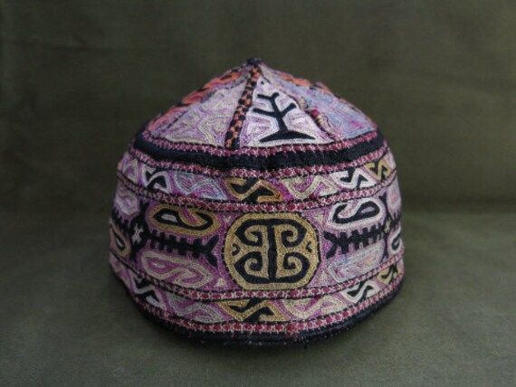 Silk embroidered Turkmen skullcap
