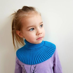 Knit neck warmer for kids and babies. made from very soft wool. Knit kids scarf