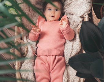 Strick Baby Outfit Pullover für Baby mit Hose aus Merinowolle Strick Baby Set
